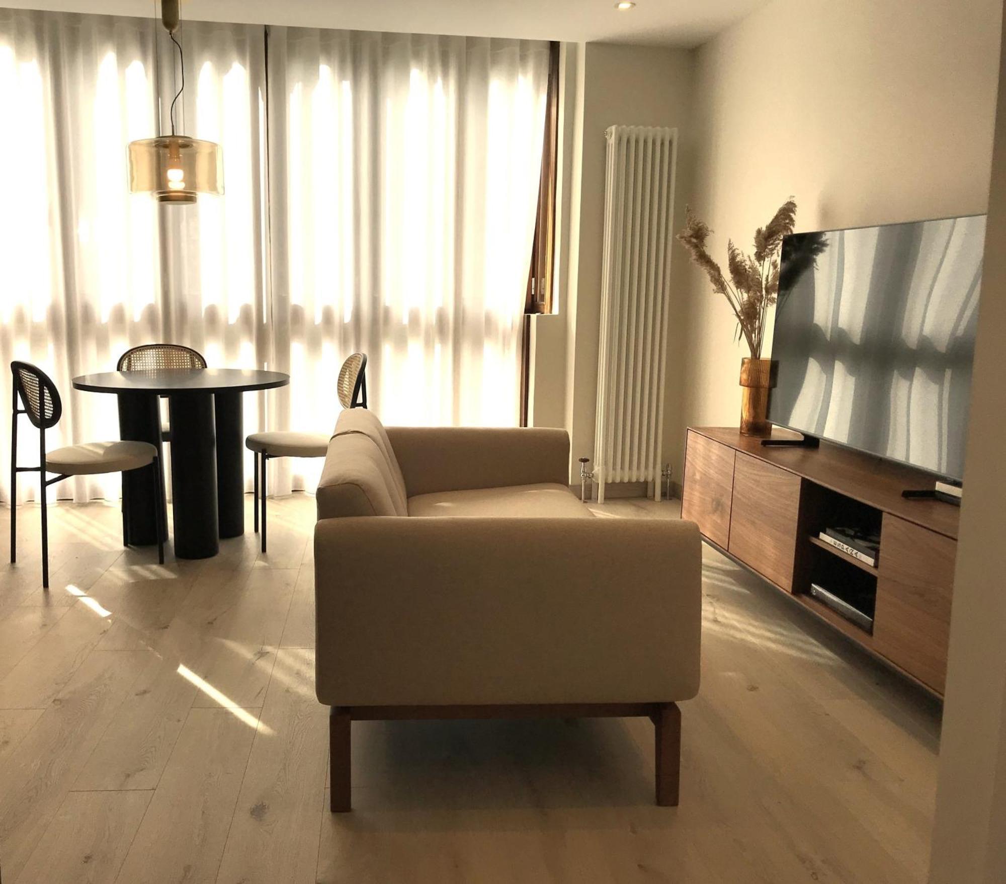 Luxury Homes Collection,